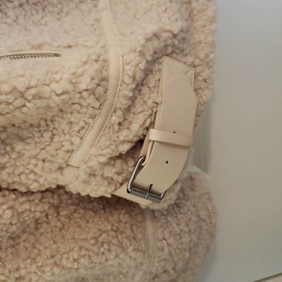 a.n.a. Women's Zipper Sherpa Reversible Jacket Cream - Size L - Picture 3 of 11